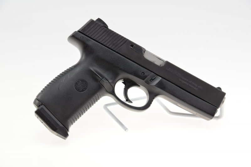 Smith & Wesson Model SW9F 9x19 - Image 3